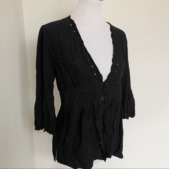 SOFT SURROUNDINGS Button Up Bell Sleeve Blouse Size S - Picture 4 of 9